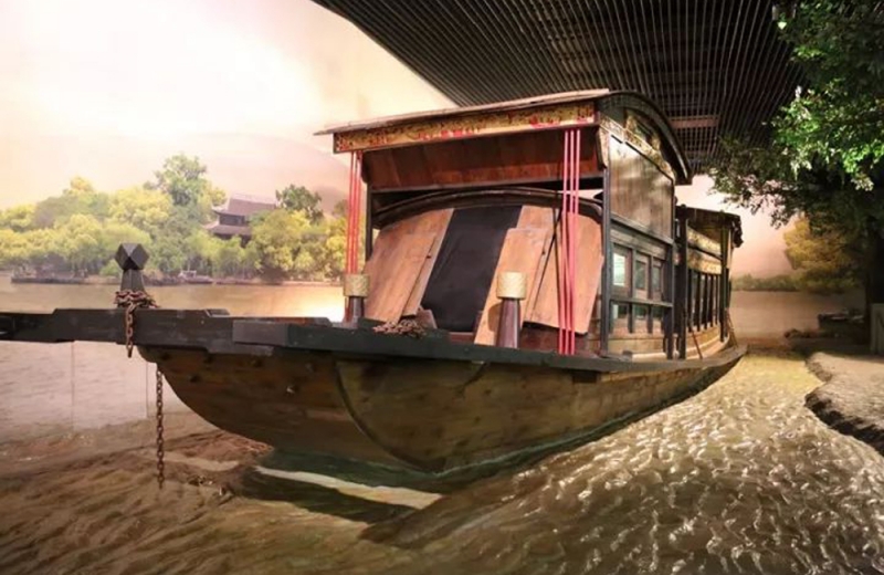 中神盾安檢機(jī)及安檢門為“紅船”紀(jì)念館提供安檢護(hù)航